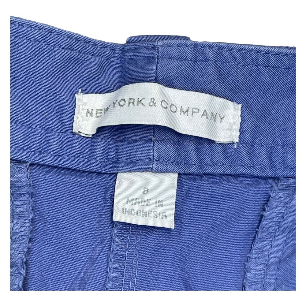 New York & Company Chino Shorts Women's 8 Blue Pockets Zip Fly Mid-Rise Classic - Picture 2 of 6
